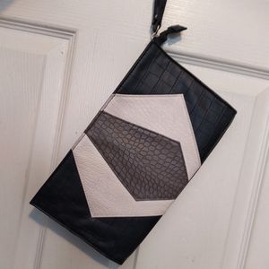 CLUTCH /WRISTLET